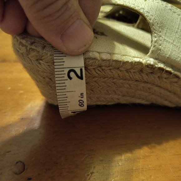 Clarks Artisan Wedge Sandal - Picture 9 of 9